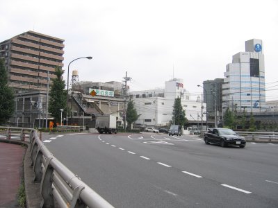 居木橋交差点